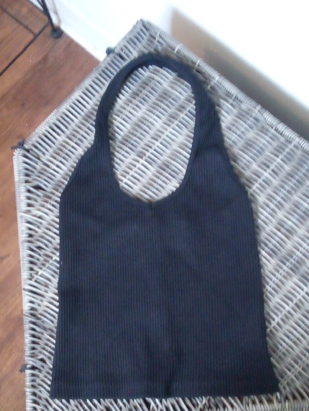 Tiger Mist Black Ribbed Halter Top, XS - Picture 3 of 3